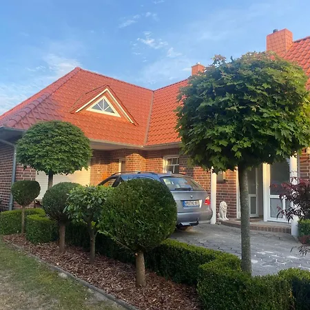 Blueteno1 Mit Sauna, Kamin Und Garten Apartman Wiesmoor